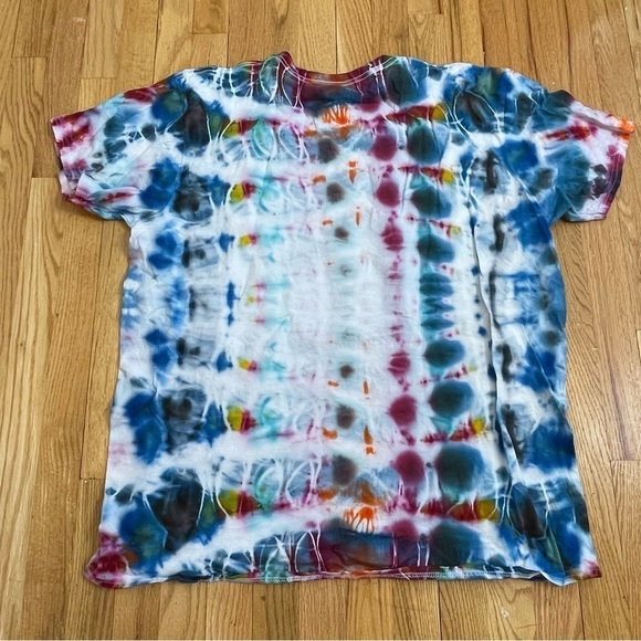Hand tie dyed tshirt cosmic egg psychedelic kaleidoscope vneck 2XL blue - Picture 6 of 6